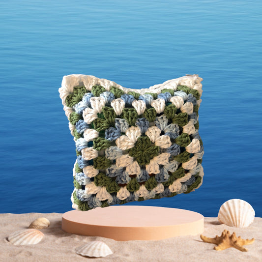 Crocheted Travel Bags (+more colors)